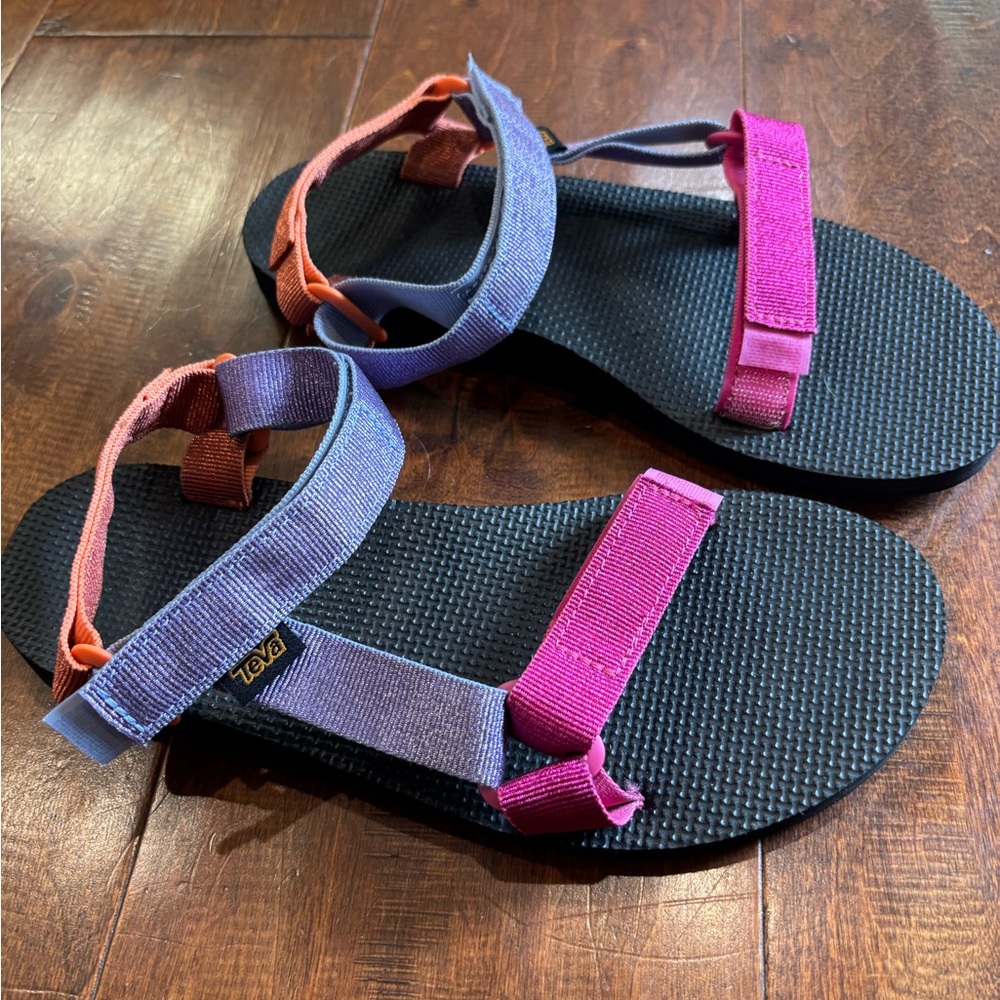 Teva Women's Multicolor Sandals